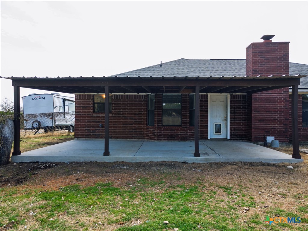 554 County Road 4707 Kempner, TX 76539 - Photo 22 of 33 a house view with a garden space