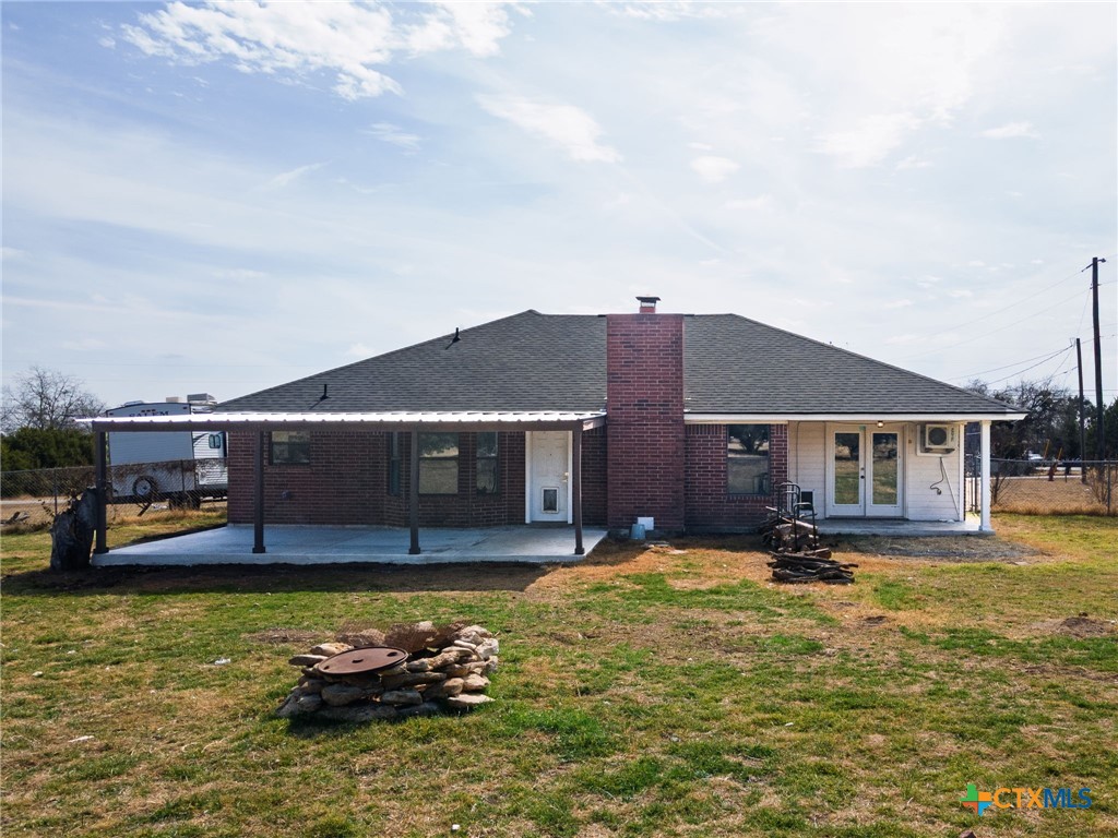 554 County Road 4707 Kempner, TX 76539 - Photo 24 of 33 a front view of a house with garden