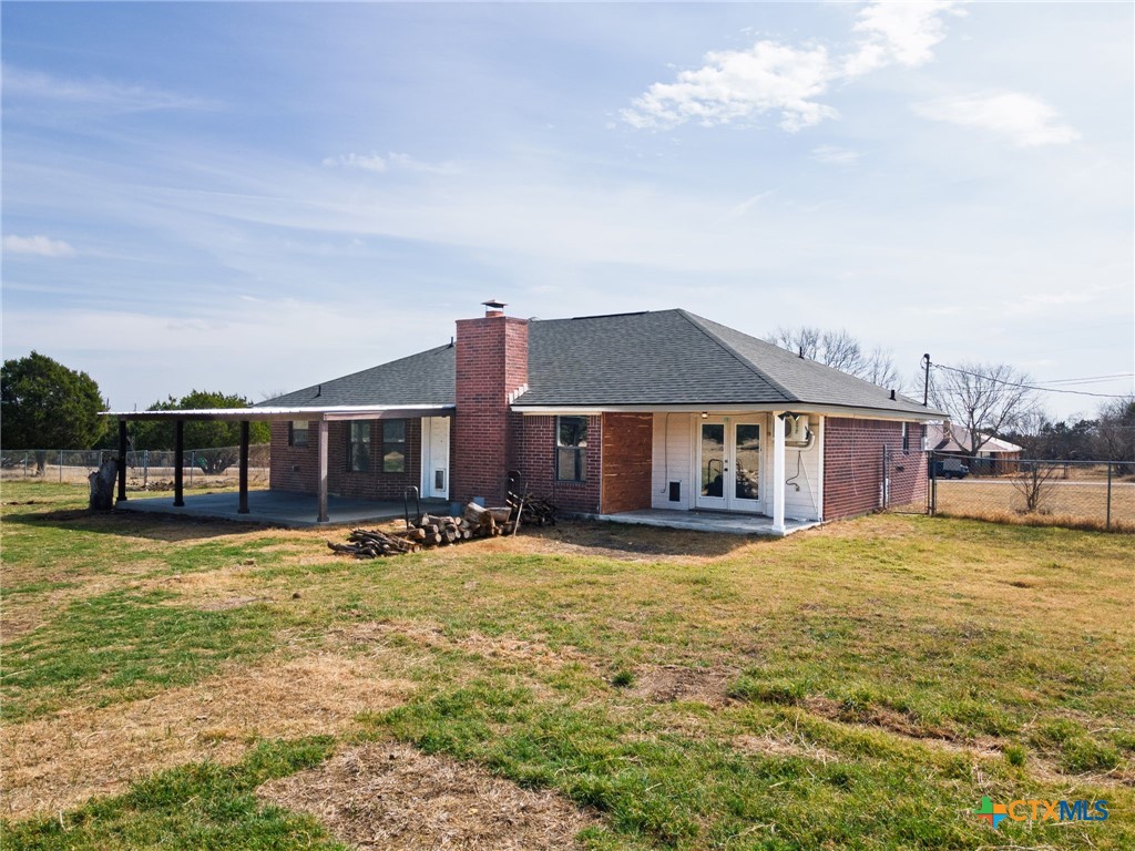 554 County Road 4707 Kempner, TX 76539 - Photo 25 of 33 a view of a house with swimming pool and sitting area