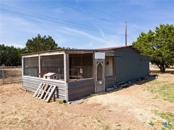 $345,000 | 554 County Road 4707, Kempner, TX 76539