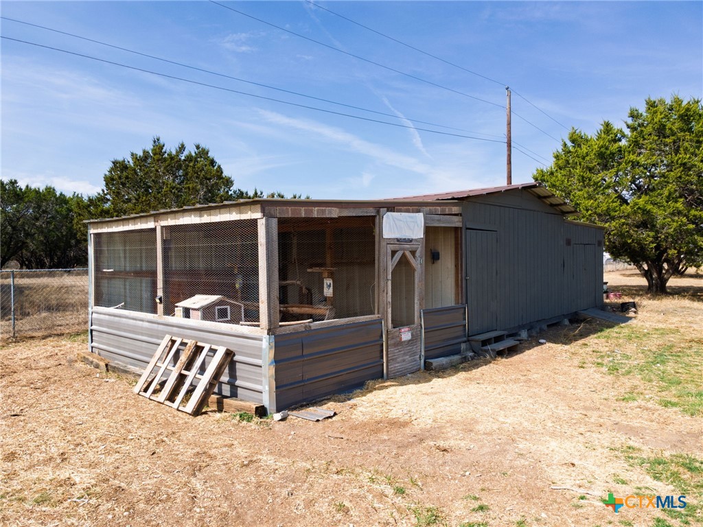 554 County Road 4707 Kempner, TX 76539 - Photo 27 of 33 a view of a house with a outdoor space