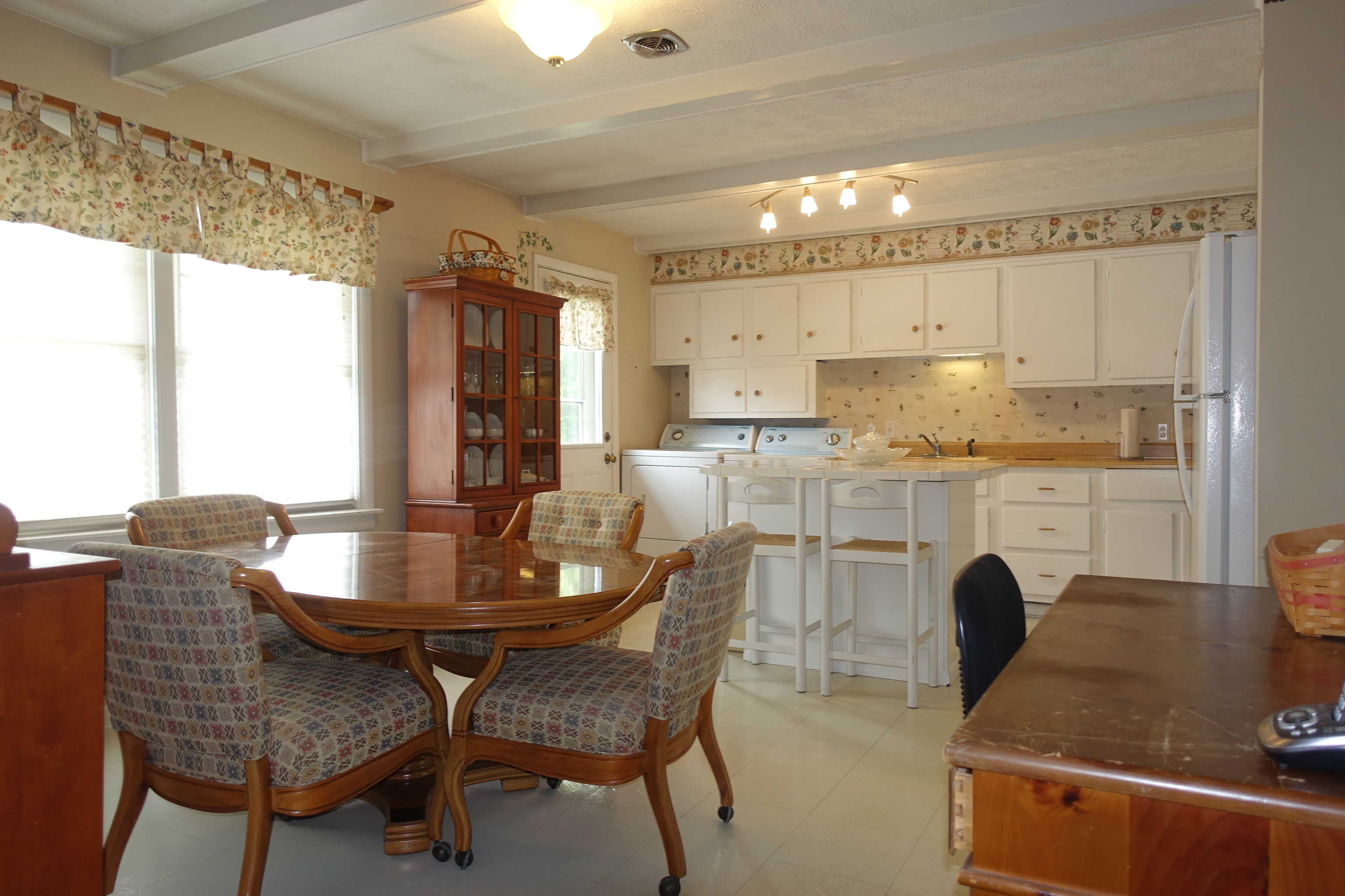 1532 Westgate Road Seymour, IN 47274 - Photo 11 of 46 Gallery Image 11