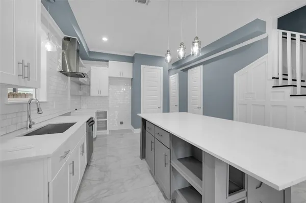 $2,650 | 4306 New Orleans Street, Houston, TX 77020