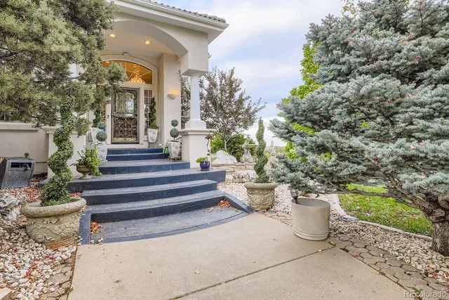 $1,750,000 | 16113 Canyon Wren Way, Morrison, CO 80465