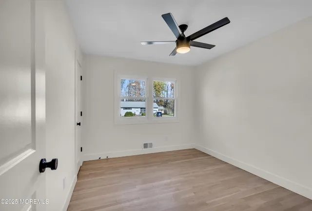 $559,000 | 33 Lake Drive, Roosevelt, NJ 08555