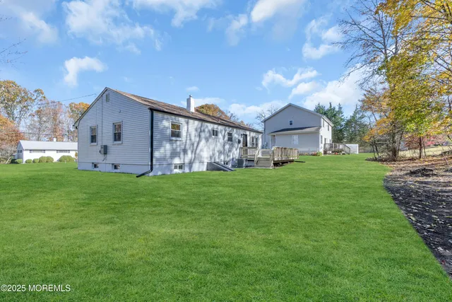 $559,000 | 33 Lake Drive, Roosevelt, NJ 08555