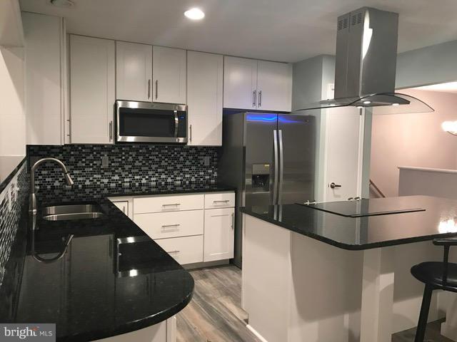 217 Roth Avenue Taneytown, MD 21787 - Photo 8 of 29 Kitchen