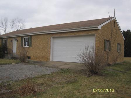 736 Mercer Road Beaver Falls, PA 15010 - Photo 2 of 10 Gallery Image 2