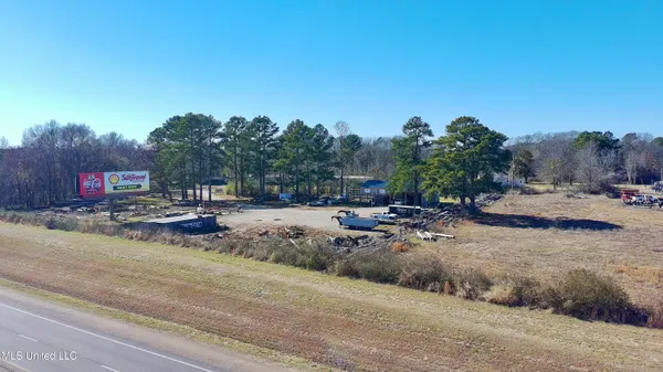 $400,000 | Hawkins Lane, Canton, MS 39046