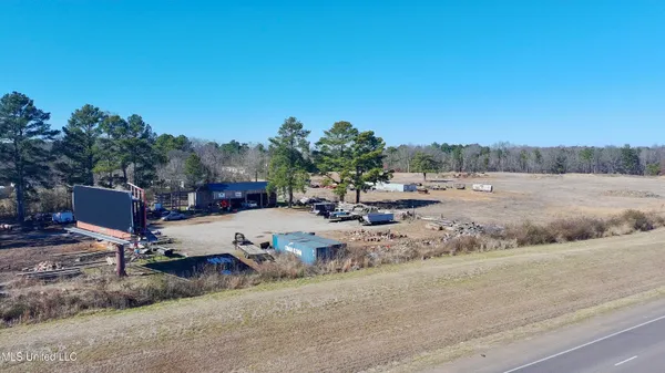 $400,000 | Hawkins Lane, Canton, MS 39046