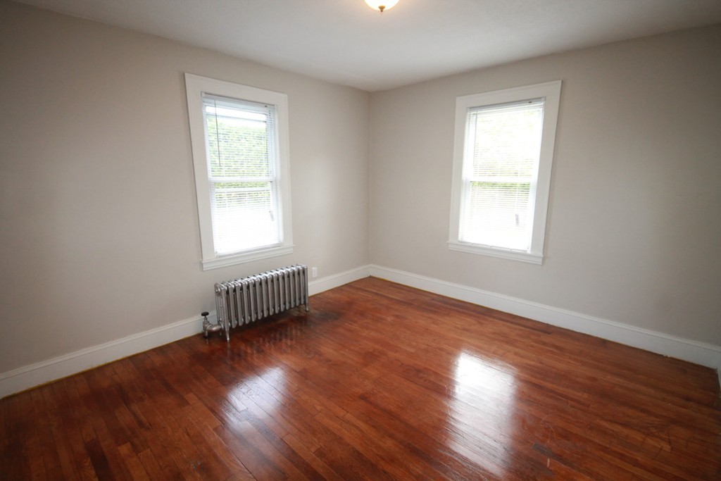20 Arthur Street Springfield, MA 01104 - Photo 9 of 20