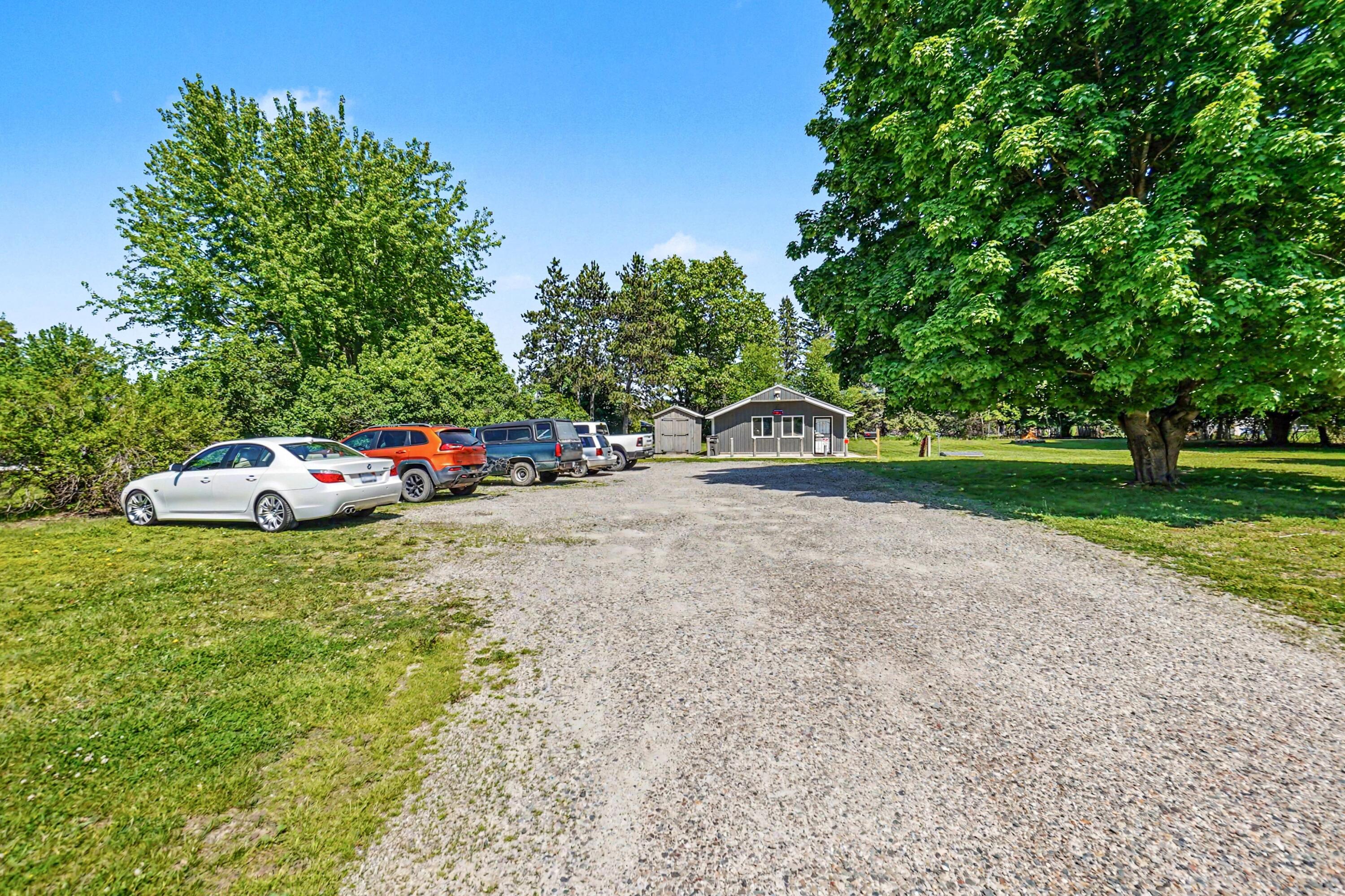 2811 South Sheridan Road Stanton, MI 48888 - Photo 4 of 26 021_file_9739