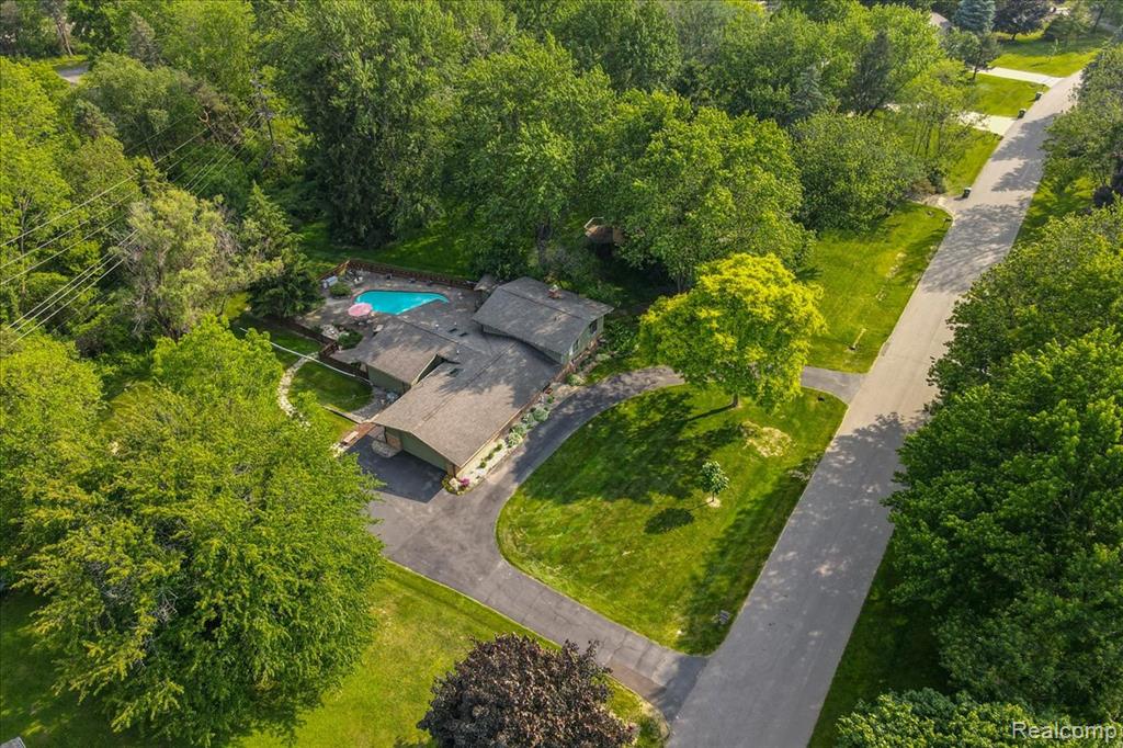 2689 Roseview Drive Rochester Hills, MI 48306 - Photo 68 of 74
