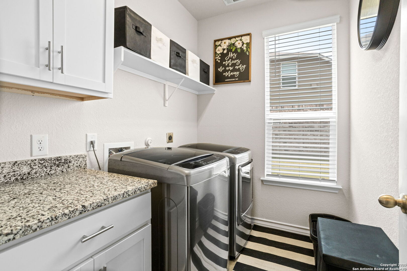 104 Mossy Bank Cibolo, TX 78108 - Photo 18 of 30 a utility room with dryer and washer