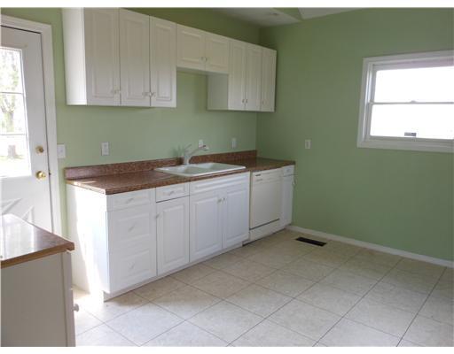 6021 Moorefield Road Springfield, OH 45502 - Photo 5 of 10