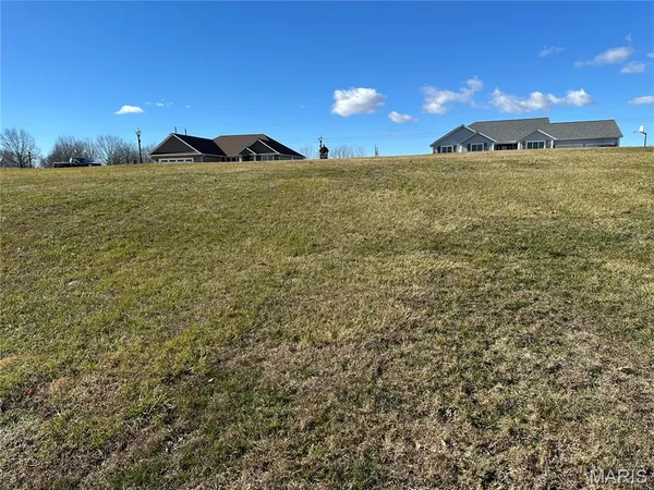 $35,000 | 304 Victorian Drive, Steeleville, IL 62288