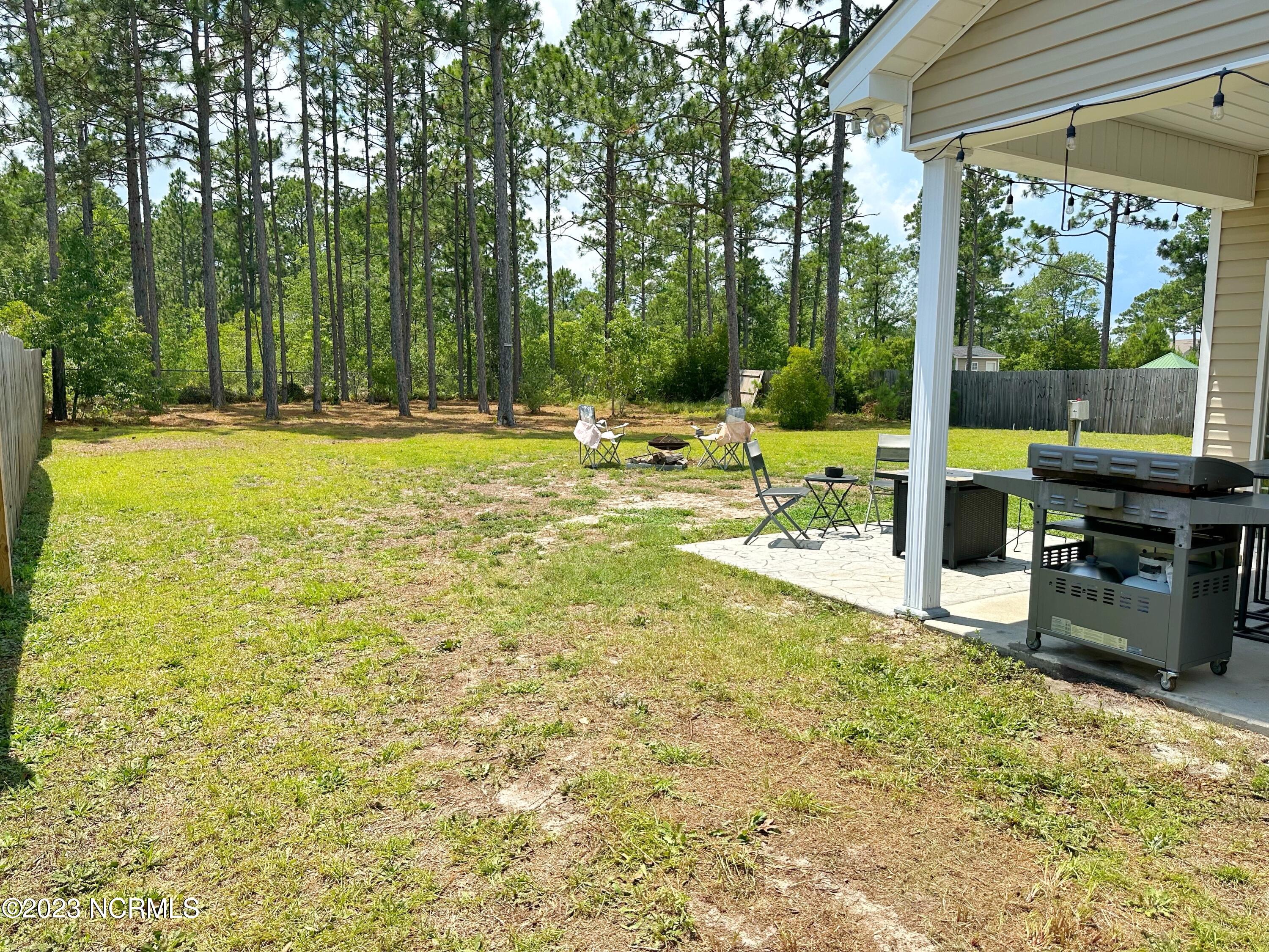 317 Inverness Drive Hubert, NC 28539 - Photo 37 of 40 Backyard