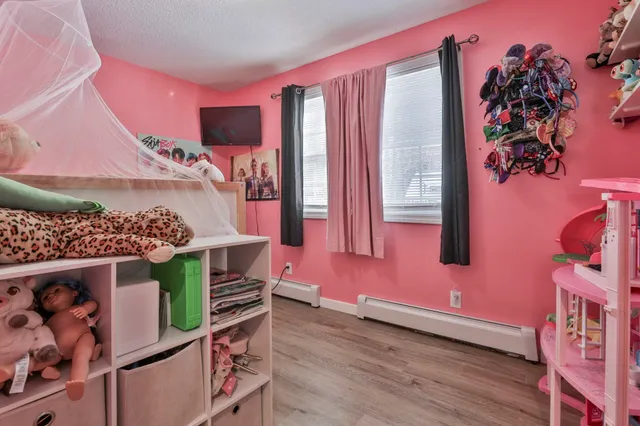 $519,900 | 668 West Hollis Street, Nashua, NH 03062