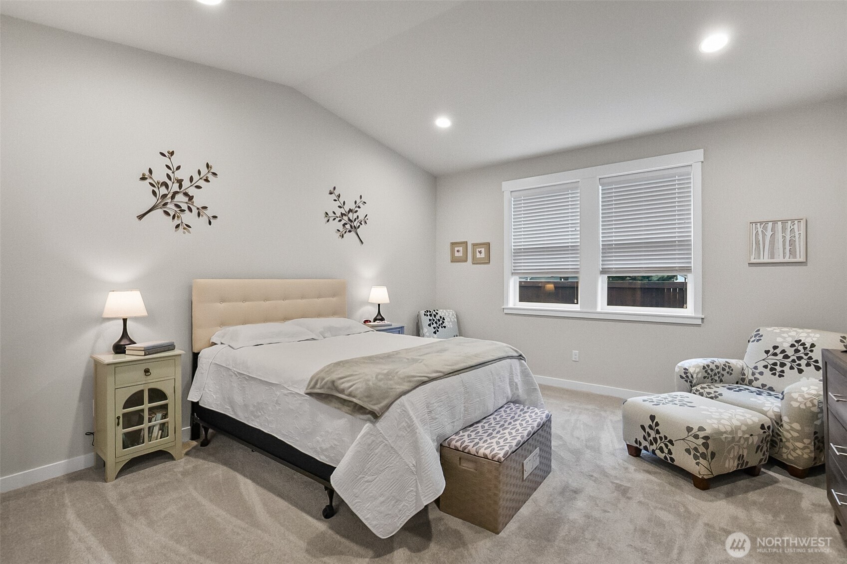 772 Parkland Loop Sedro-Woolley, WA 98284 - Photo 13 of 40 a bedroom with a bed and a window