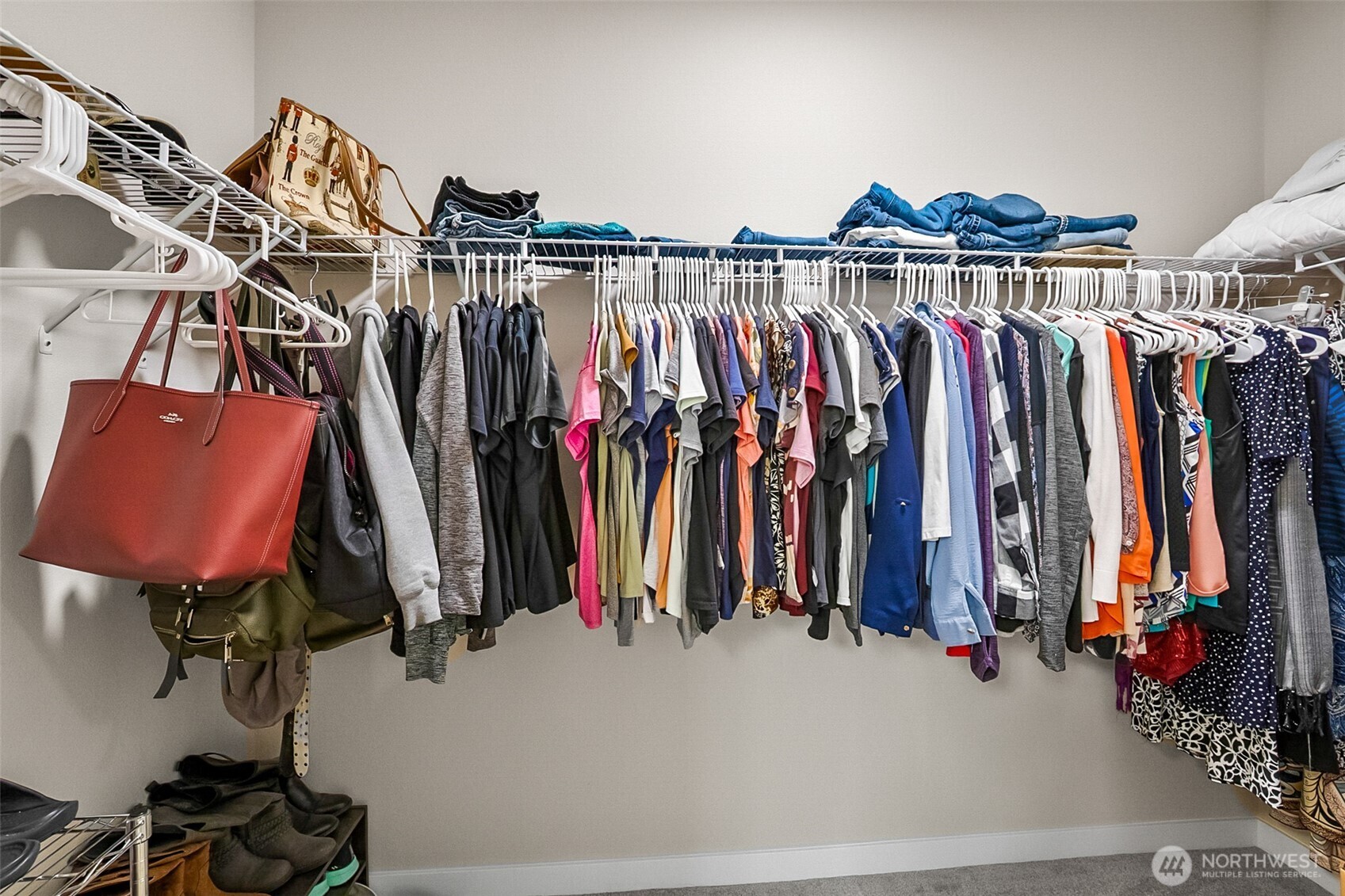 772 Parkland Loop Sedro-Woolley, WA 98284 - Photo 18 of 40 a view of walk in closet with clothes