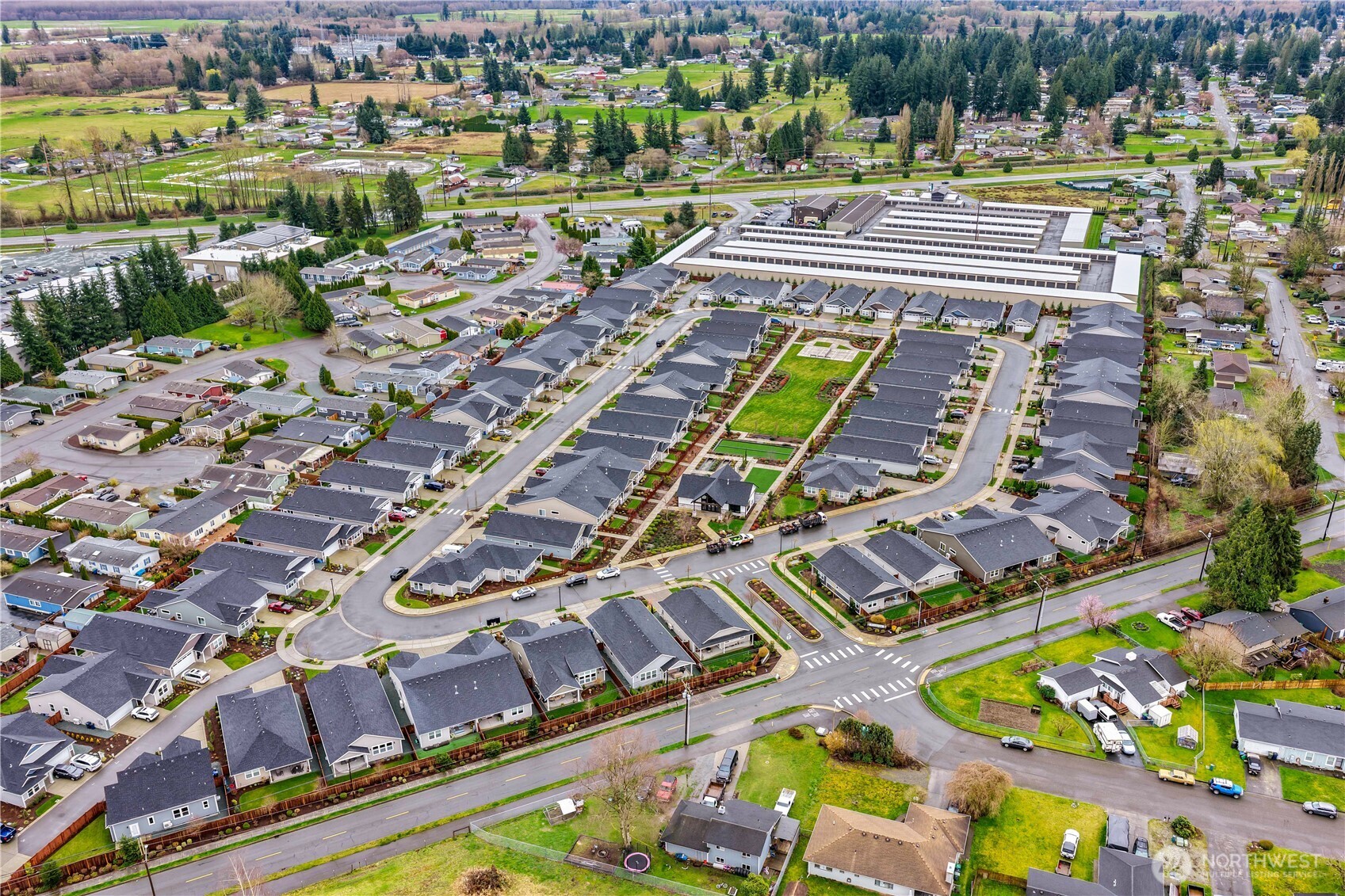 772 Parkland Loop Sedro-Woolley, WA 98284 - Photo 40 of 40 an aerial view of tennis court