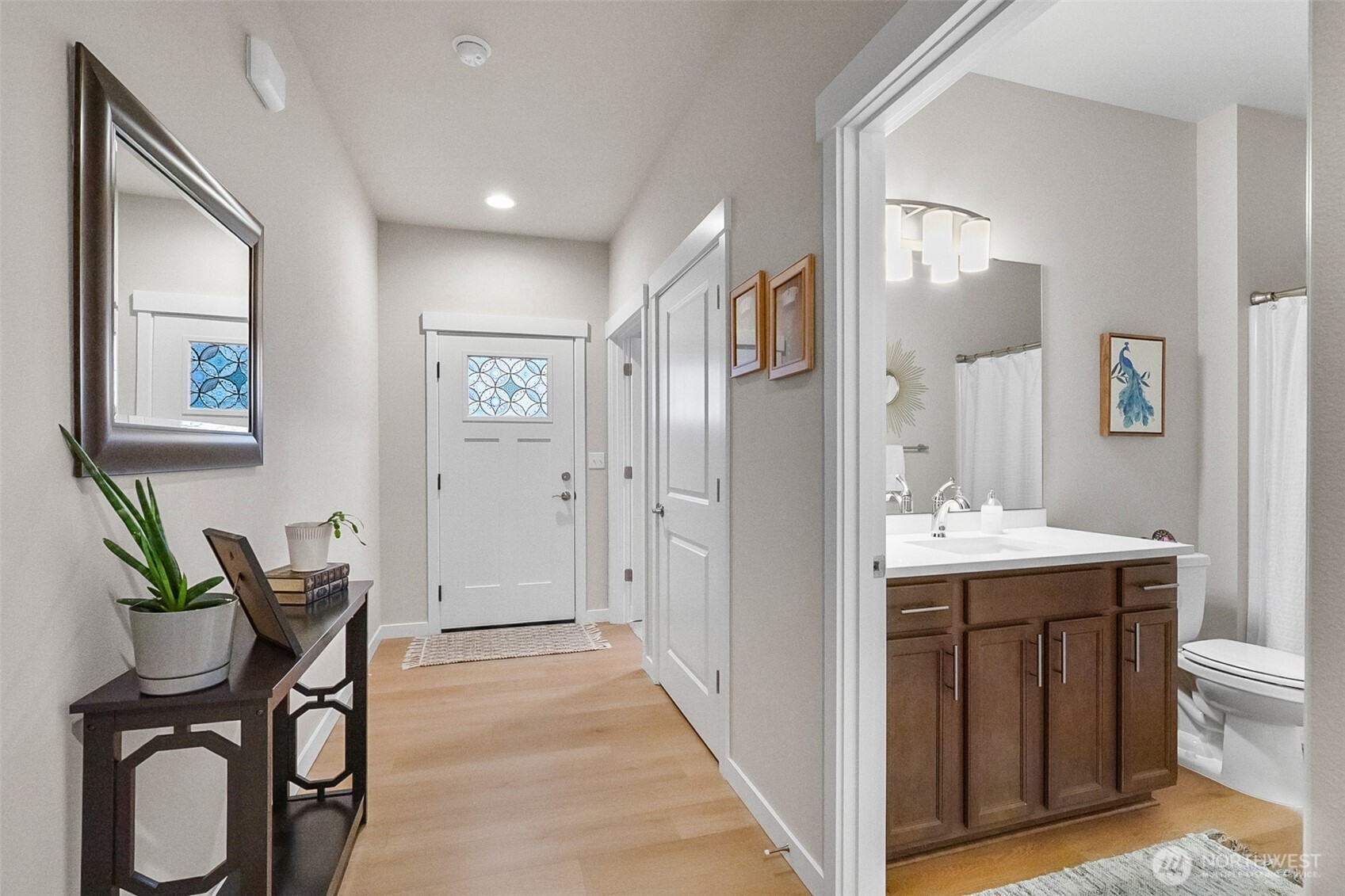 772 Parkland Loop Sedro-Woolley, WA 98284 - Photo 6 of 40 a view of hallway with furniture and a potted plant