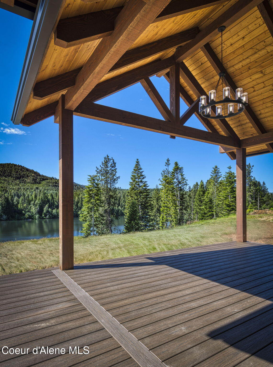 4450 Dufort Road Sagle, ID 83860 - Photo 66 of 81 Covered Deck