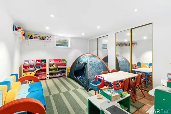 $6,500 | 201 Judd Street, Fairfield, CT 06824