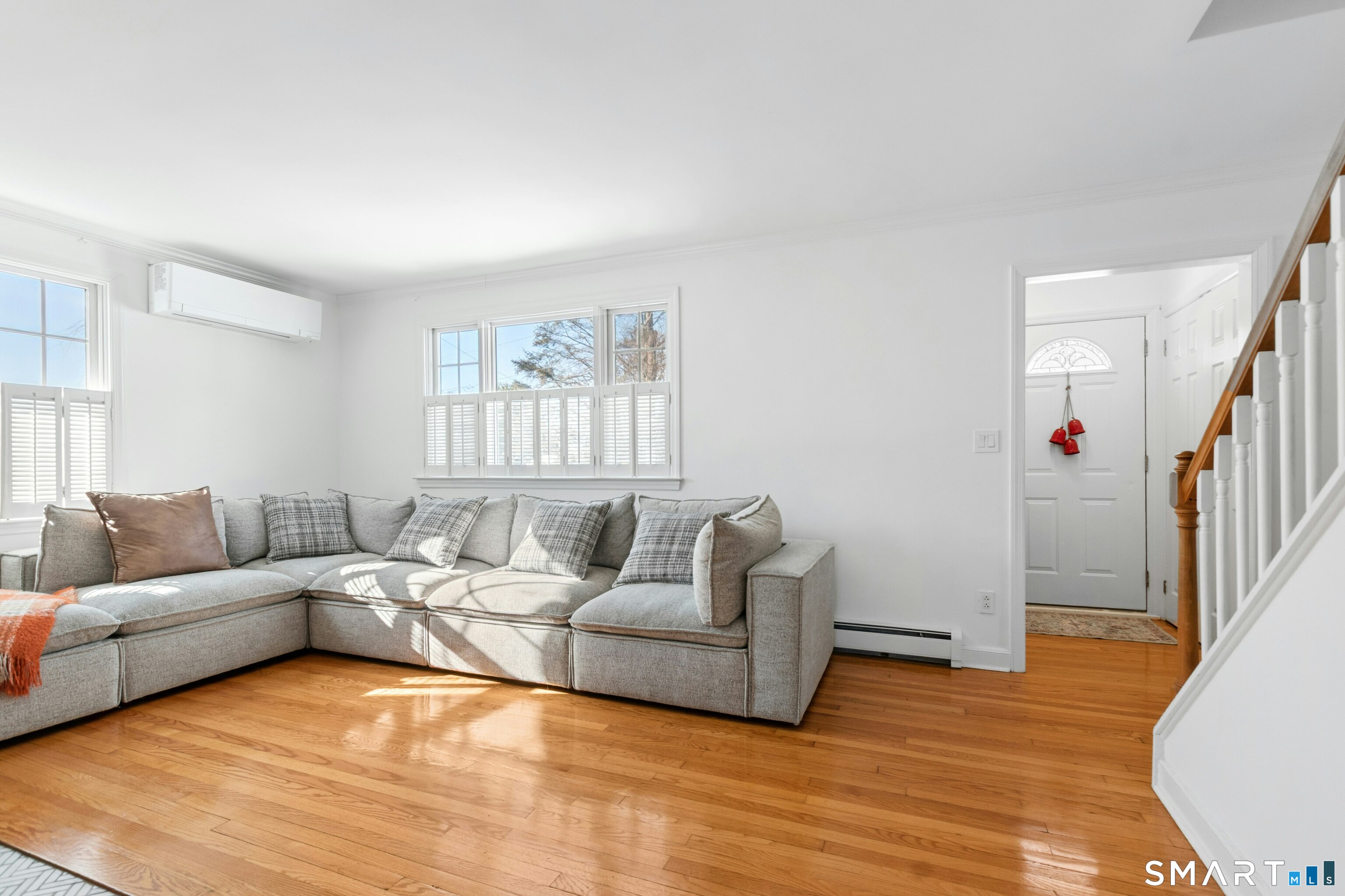 201 Judd Street Fairfield, CT 06824 - Photo 2 of 32