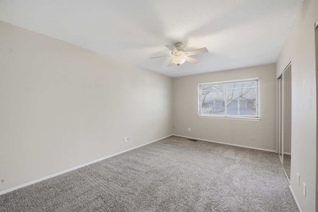 555 Russell Road, Unit E29 Westfield, MA 01085 - Photo 18 of 20