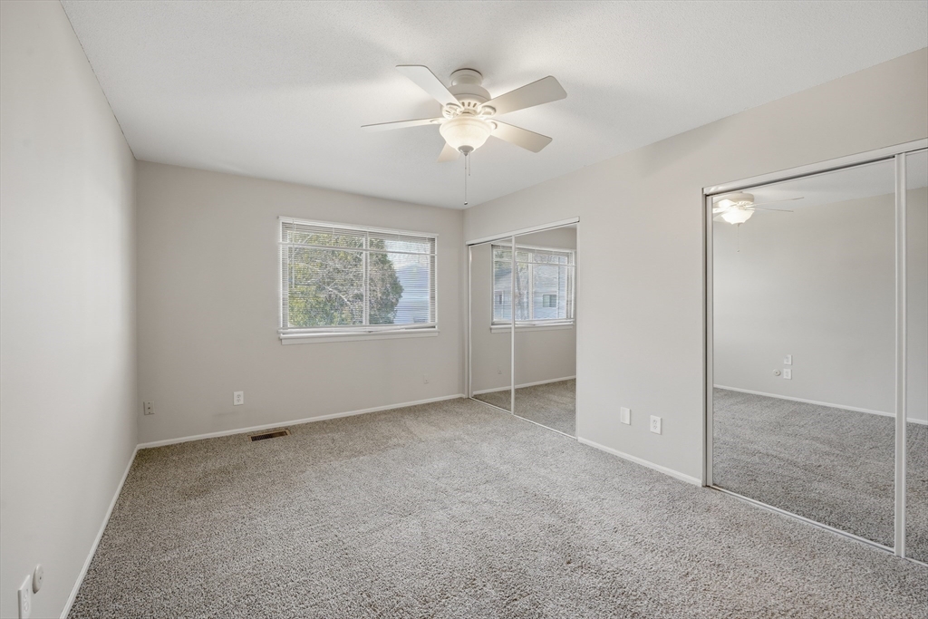 555 Russell Road, Unit E29 Westfield, MA 01085 - Photo 19 of 20