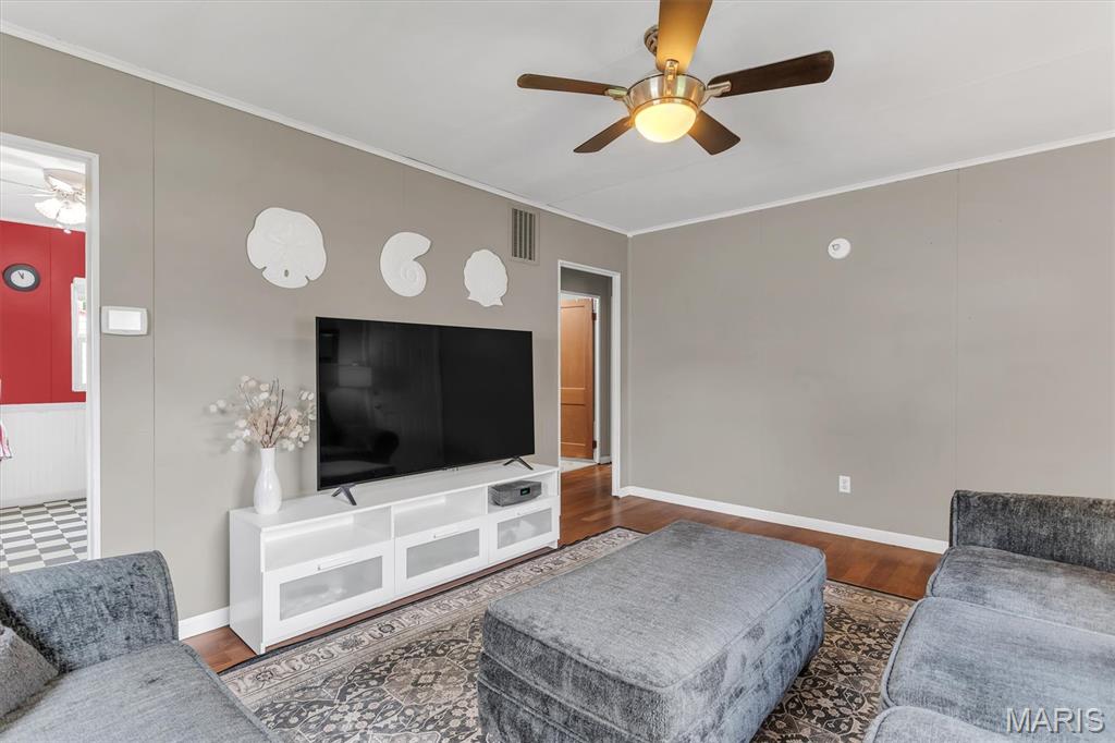 6800 Wanda Avenue St. Louis, MO 63116 - Photo 12 of 30