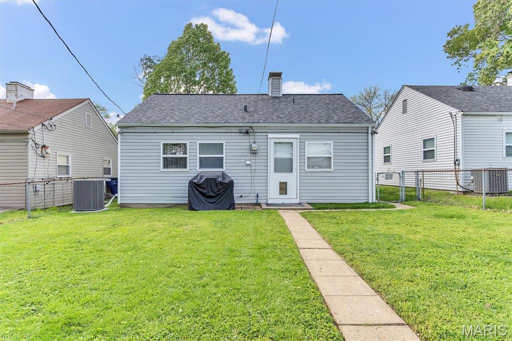 6800 Wanda Avenue St. Louis, MO 63116 - Photo 9 of 30