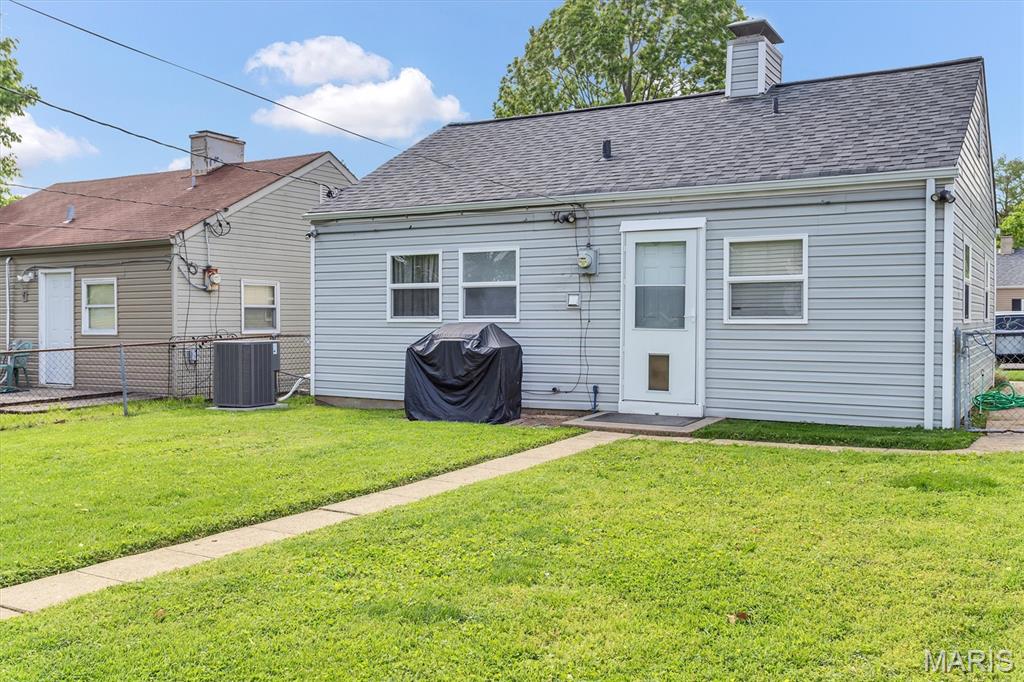 6800 Wanda Avenue St. Louis, MO 63116 - Photo 10 of 30