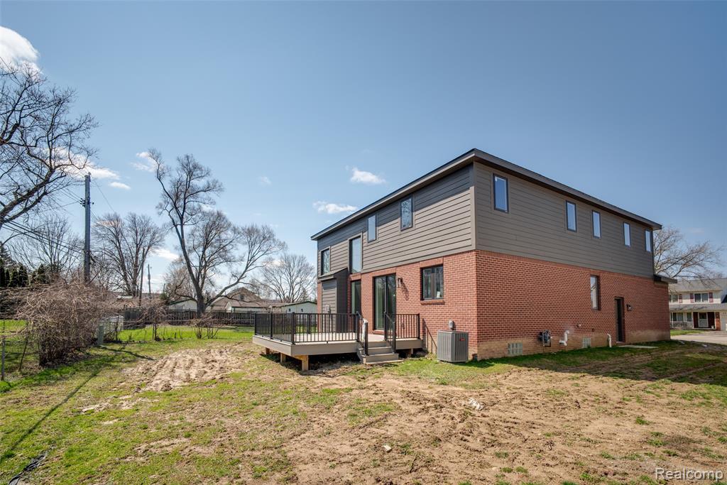 2921 Walsh Drive Rochester, MI 48309 - Photo 56 of 64