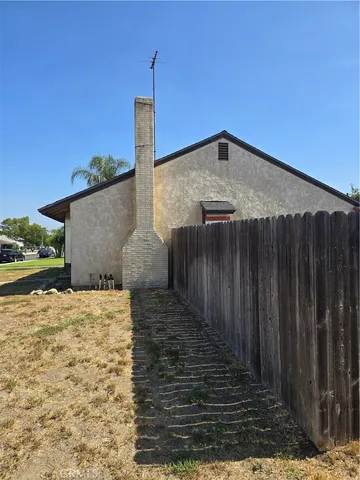 a backyard of a house