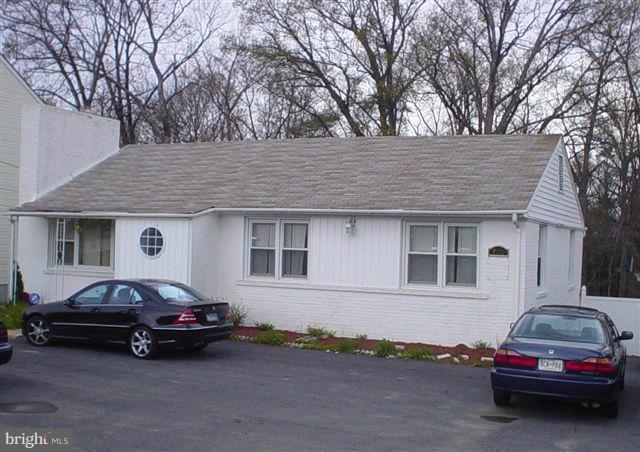 9110 Annapolis Road Lanham, MD 20706 - Photo 4 of 7 Exterior (General)