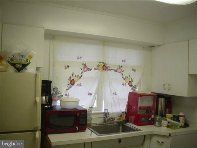 9110 Annapolis Road Lanham, MD 20706 - Photo 7 of 7 Kitchen