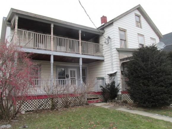 85 Crescent Street Rutland, VT 05701 - Photo 1 of 13 Gallery Image 1