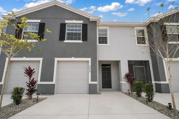 $219,900 | 5254 Dragonfly Drive, Wildwood, FL 34785