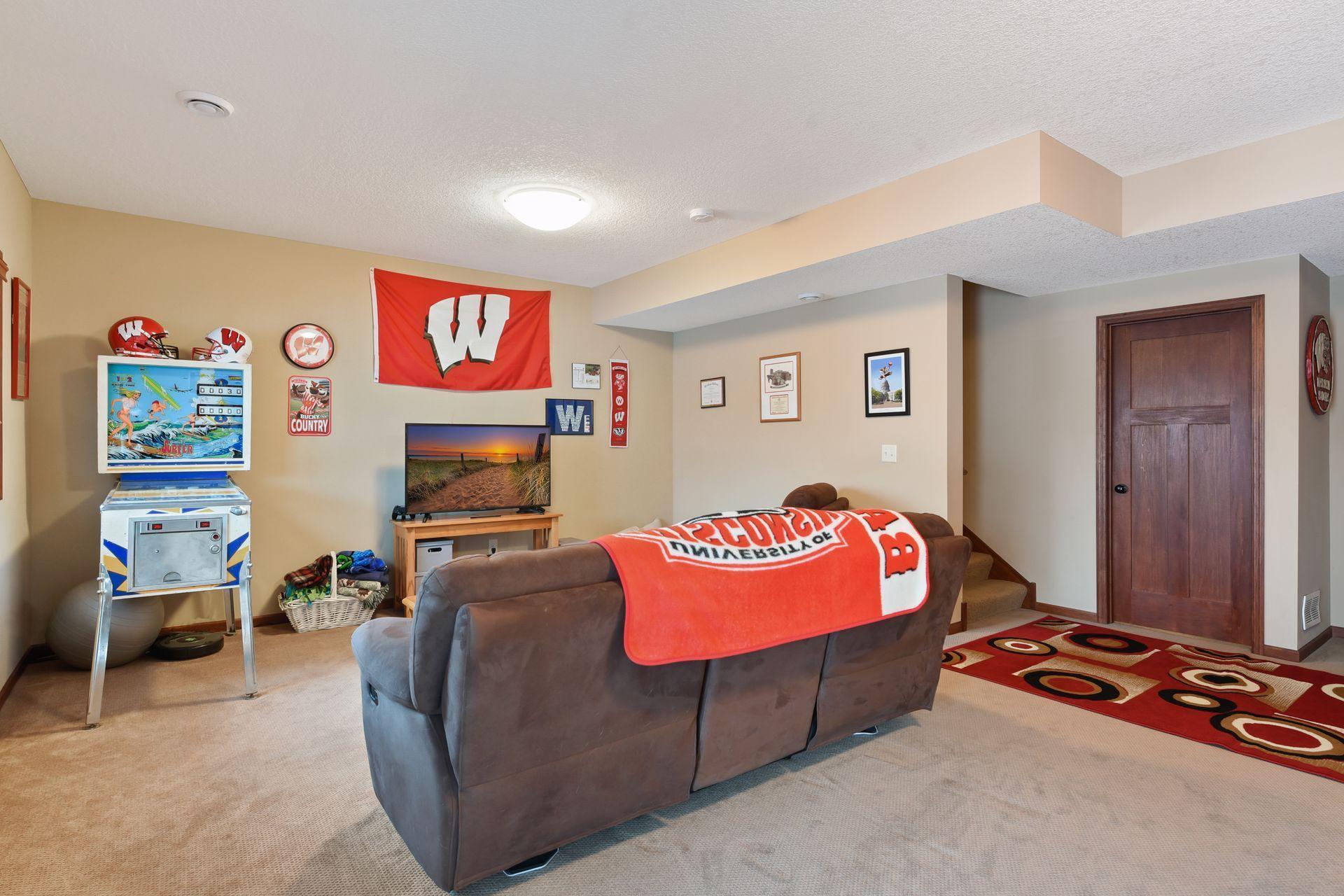 2807 Hawk Ridge Road Northwest Prior Lake, MN 55372 - Photo 24 of 31 Gallery Image 24