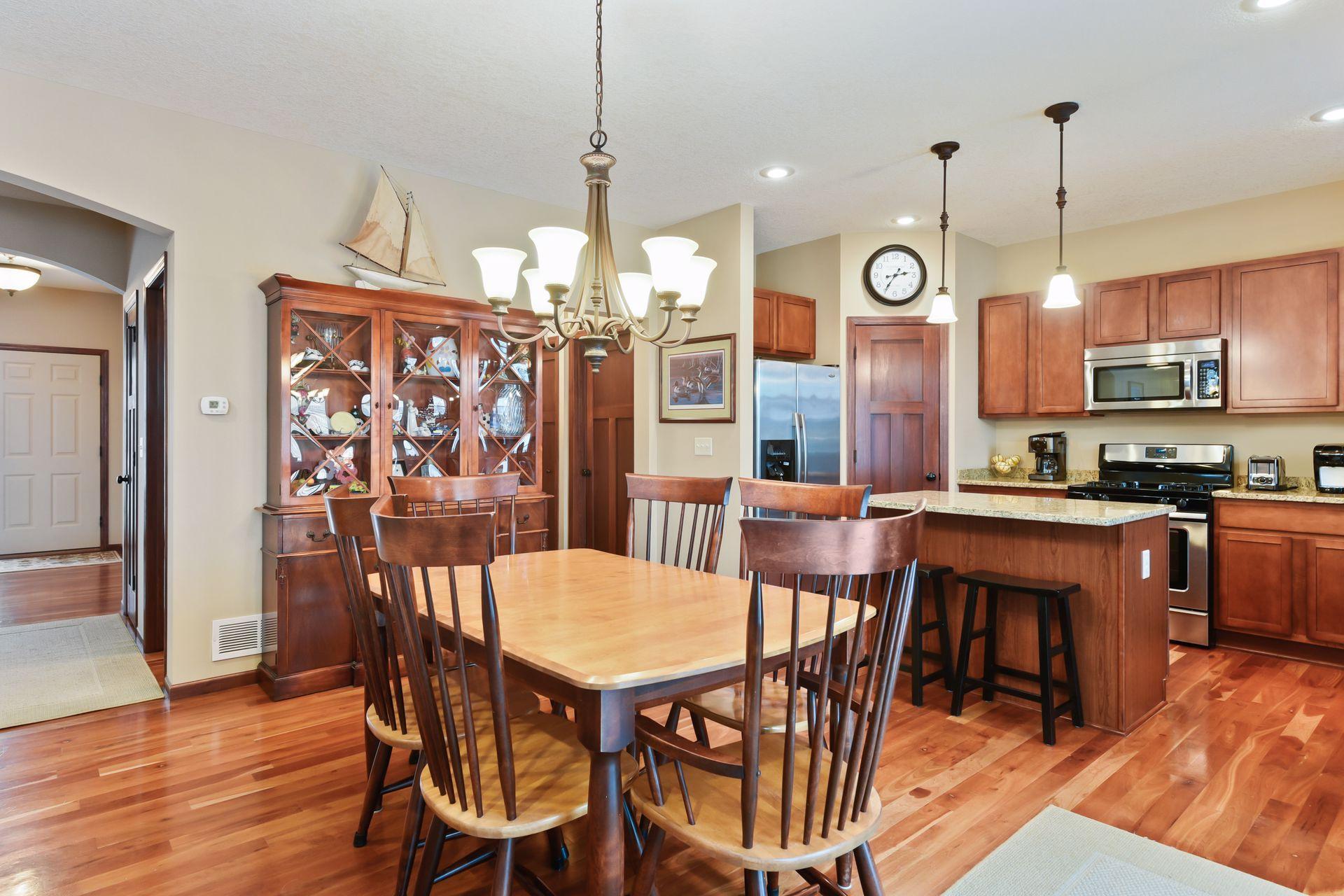 2807 Hawk Ridge Road Northwest Prior Lake, MN 55372 - Photo 8 of 31 Gallery Image 8