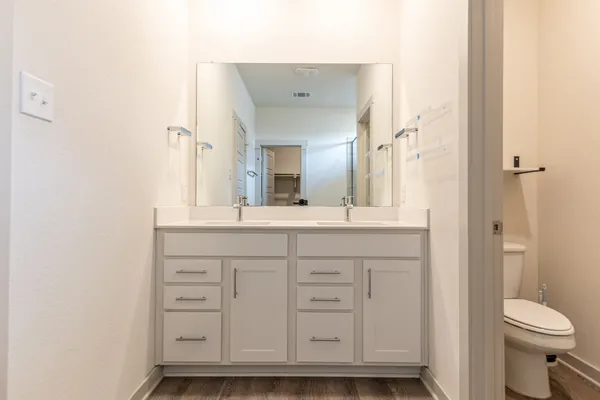 $1,800 | 305 Fairfax Avenue, San Marcos, TX 78666