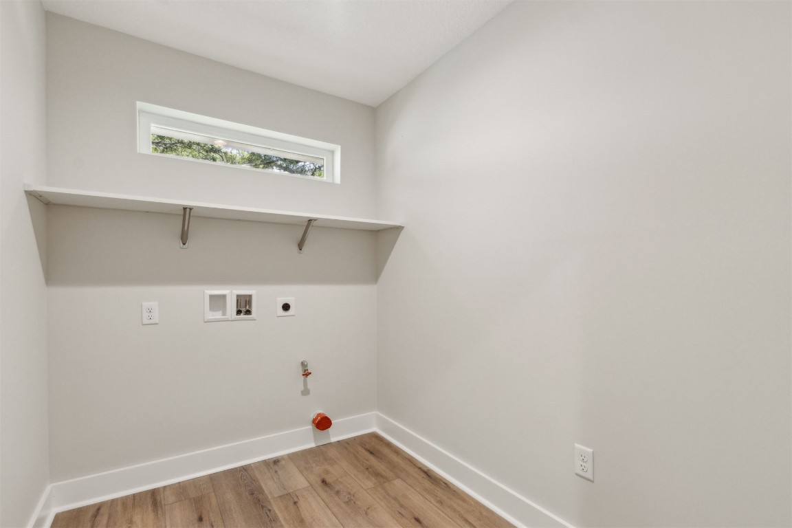 2021 Ryan Road Fernandina Beach, FL 32034 - Photo 36 of 41 In-House Laundry Room