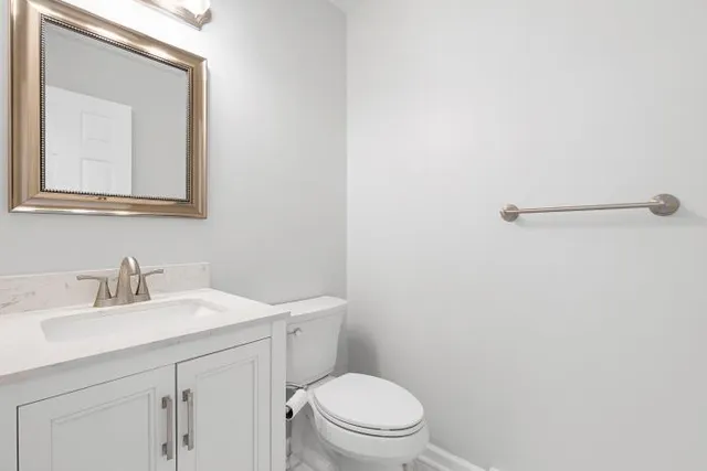 $895,000 | 536 Dawson Tract, Hockessin, DE 19707