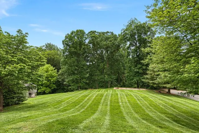 $895,000 | 536 Dawson Tract, Hockessin, DE 19707