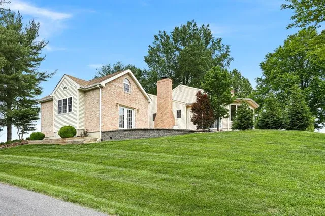 $895,000 | 536 Dawson Tract, Hockessin, DE 19707