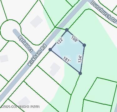 3 Kirkham Road Bushkill, PA 18324 - Photo 3 of 15 a picture of a park