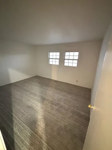 $249,900 | 200 Butte Lane, Carpentersville, IL 60110