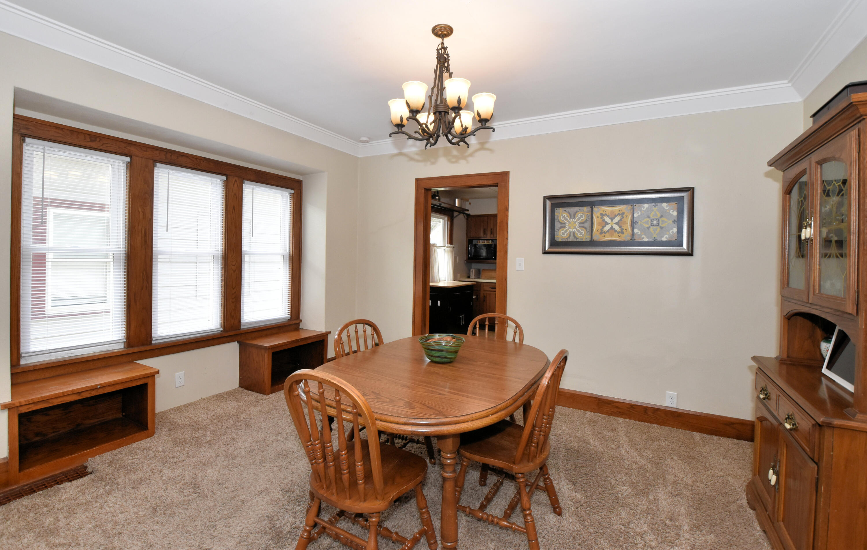 1224 West Lawn Avenue Racine, WI 53405 - Photo 12 of 46 Dining Room